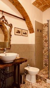 Madama Langa Country House con piscina nelle vigne