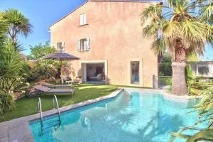 Maison avec piscine et jardin- 4 chambres 8 pers