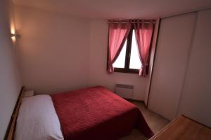 Appartements VAUJANYLOCATIONS - Cochette I Apt 14 : photos des chambres