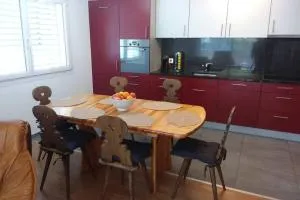 Ferienwohnung "Andre und Mariana" in Täsch, Wallis, Schweiz - Randa