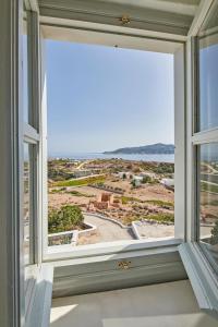 Double Room with Balcony and Sea View room in The Windmill Kimolos