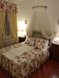B&B Palazzo Mestichelli Boutique Palace