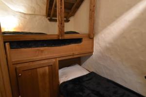 Maisons de vacances VAUJANYLOCATIONS - Le Grenier de Germaine : photos des chambres