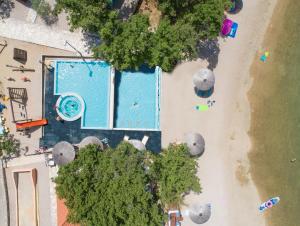 Fisherman's glamping village 