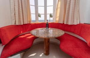 Altamar 53 balcony sea views By CanariasGetaway