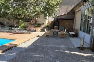 Appartements Cave atelier dans ancien domaine viticole : photos des chambres