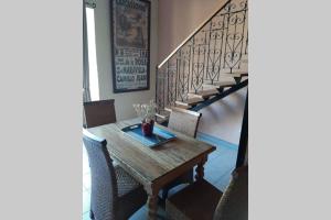 Appartements Cave atelier dans ancien domaine viticole : photos des chambres