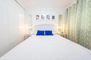 Stylish 3 Bedroom Apartment at the Heart of Nueva Andalucia Close to Centro Plaza