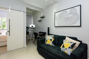 300m da Praia de Copacabana - BC101 Z2