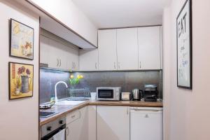 Central & Beautiful Apartment - Perfect Location by Flat Mаnager