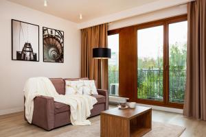 Apartments Warsaw Magazynowa by Noclegi Renters