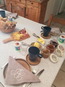 B&B / Chambres d'hotes Chateau Besson : photos des chambres