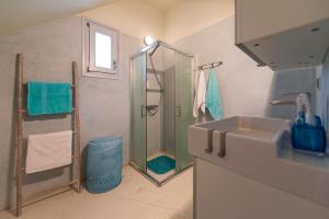 Yin Yang Villa Paros Greece