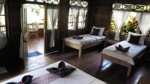 Two Fish Resort Bunaken