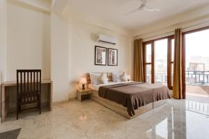 Hostie - 2BHK Apartments near Artemis, Medanta, Fortis hospitals