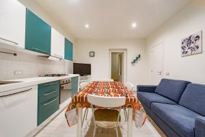Naranji House Blue - Relax