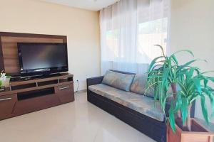 Casa com 8 quartos e área Gourmet em Porto Seguro