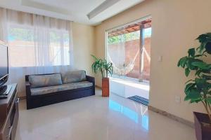 Casa com 8 quartos e área Gourmet em Porto Seguro