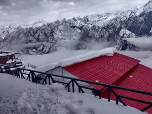 Mountain Rover Auli Resort