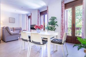 Three-Bedroom House room in CASA DE ZALAMEA