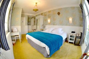 Hotels Chateau de la Marjolaine : photos des chambres