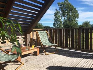 B&B / Chambres d'hotes Le jardin des 4 saisons : photos des chambres