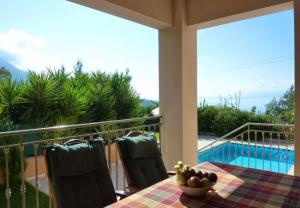 Lourdata Villa Sleeps 5 with Pool and Air Con Kefalloniá Greece