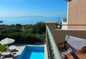 Lourdata Villa Sleeps 5 with Pool and Air Con Kefalloniá Greece