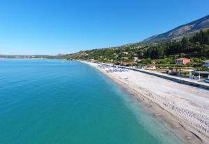 Lourdata Villa Sleeps 5 with Pool and Air Con Kefalloniá Greece
