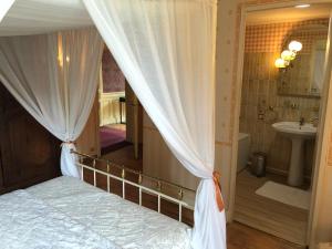 B&B / Chambres d'hotes Chateau d'en haut : photos des chambres