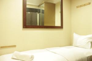 Well Appointed & Stylish 2BR at Jarrdin Cihampelas Apartment By Travelio