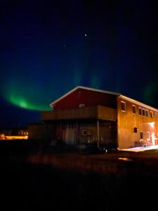 Midnattsol rom og hytter