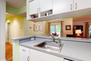 Sea Colony - 23005 Tall Timber