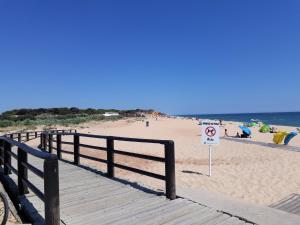 COLINA FÉRIAS- Garagem & WIFI