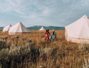 Wander Camp Yellowstone, 4939 Two Top Canyon Creek Drive