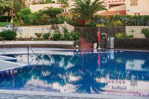 Great View Heated Pool Cool Design  Castle Harbour in Los Cristianos