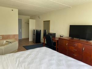 Miami Gardens Inn & Suites