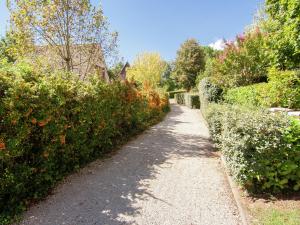 Maisons de vacances Beautiful Holiday Home in Aquitaine near the Forest : photos des chambres