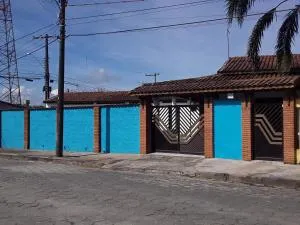 Hostel do Enzo - 伊塔尼亚恩