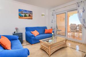 Poolbeach V by Aguilarent