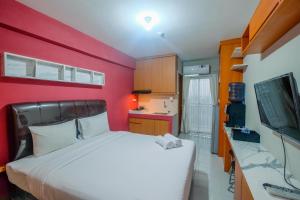 Best Deal and Cozy Studio Cinere Resort Apartment By Travelio