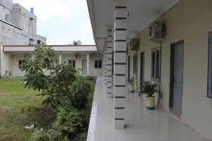 Penginapan Transit Tomato - Tebingtinggi