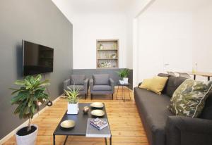 Quiet and spacious home in historic Riga