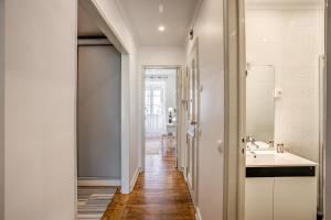 Sunny Apartment in the Heart of Príncipe Real