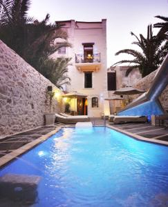 Antica Dimora hotel, 
Rethymnon, Greece.
The photo picture quality can be
variable. We apologize if the
quality is of an unacceptable
level.