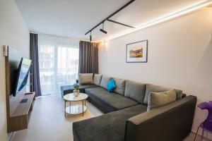 MyFlat B-Lake Silver Apartment