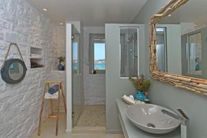 Elegant Paros Villa Superior Villa Sea Views Stunning Property Santa Maria Paros Greece