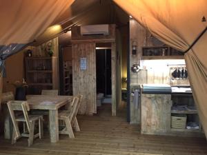 Campings Camping Site de Gorge Vent : photos des chambres