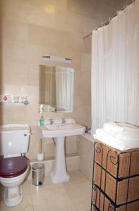 Gleesons Restaurant & Rooms