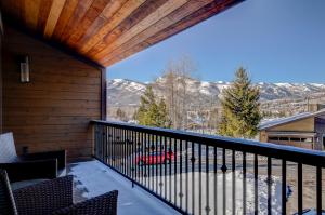 Fairway Village 2570